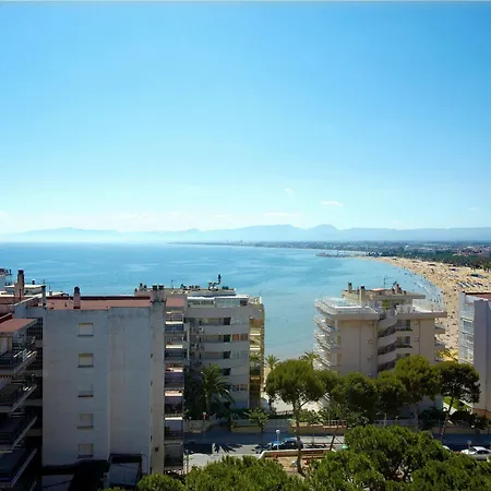 Golden Acqua Hotell 4*