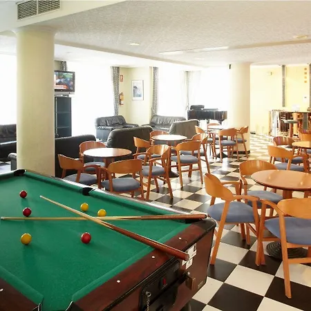 酒店 Golden Acqua 4*