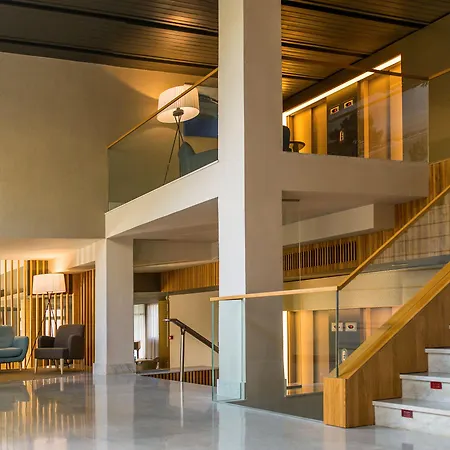 酒店 Golden Acqua 4*