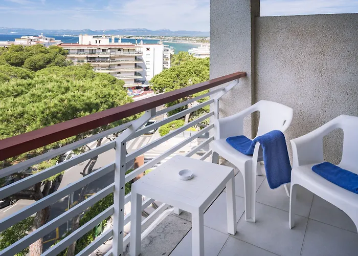 Golden Acqua Hotel